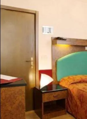 ***  Antica Casa Carettoni Hotel Venice Italy